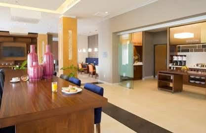 Hotel Hampton & By Hilton Paraíso